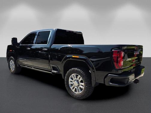 Onyx Black 2023 GMC Sierra 2500 Denali