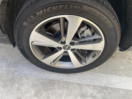 2024 Genesis GV80 2.5T