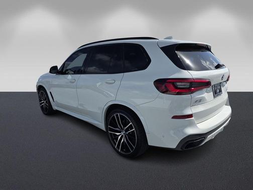 Alpine White 2021 BMW X5 sDrive40i