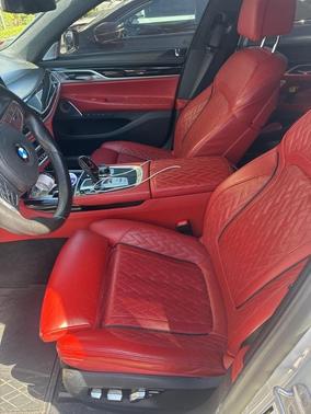 2021 BMW 750 i xDrive