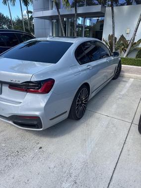 2021 BMW 750 i xDrive