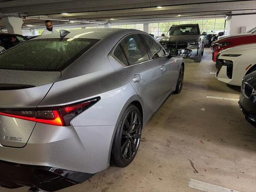 Iridium 2025 Lexus IS 350 F SPORT Design