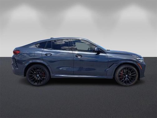 2022 BMW X6 xDrive40i