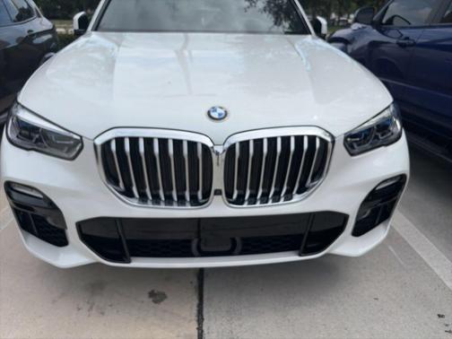 Mineral White Metallic 2020 BMW X5 xDrive40i