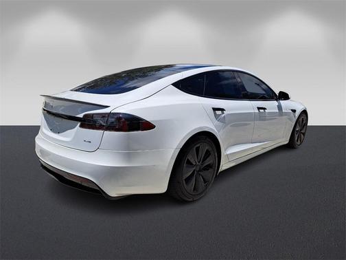 2021 Tesla Model S Plaid