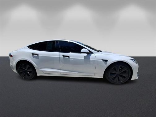 2021 Tesla Model S Plaid