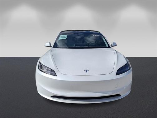 2025 Tesla Model 3 Long Range