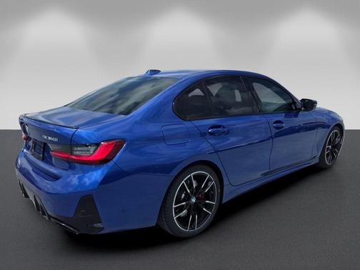 Portimao Blue Metallic 2026 BMW M340 M340I