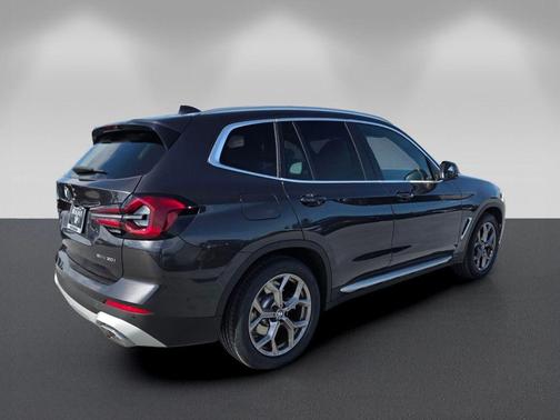 Dark Graphite Metallic 2024 BMW X3 sDrive30i