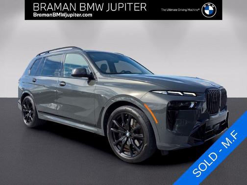 Gray Metallic 2025 BMW X7 xDrive40i