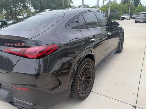 Black 2025 Mercedes-Benz AMG GLC 63 S E Performance