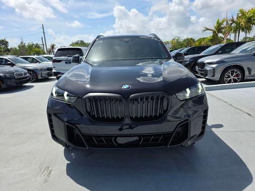 Black Sapphire Metallic 2026 BMW X5 sDrive40i