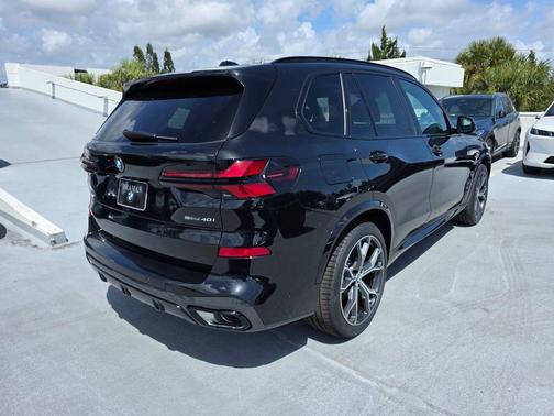 Black Sapphire Metallic 2026 BMW X5 sDrive40i