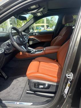 Manhattan Green Metallic 2026 BMW X6 xDrive40i