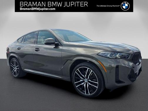 Manhattan Green Metallic 2026 BMW X6 xDrive40i