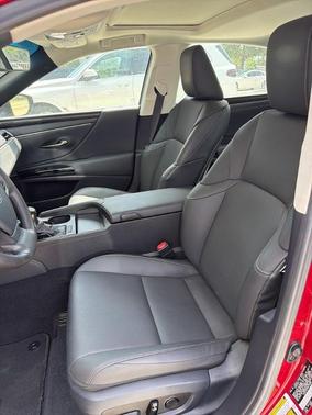 Matador Red Mica 2024 Lexus ES 350 350