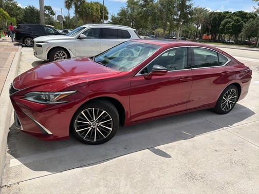 Matador Red Mica 2024 Lexus ES 350 350