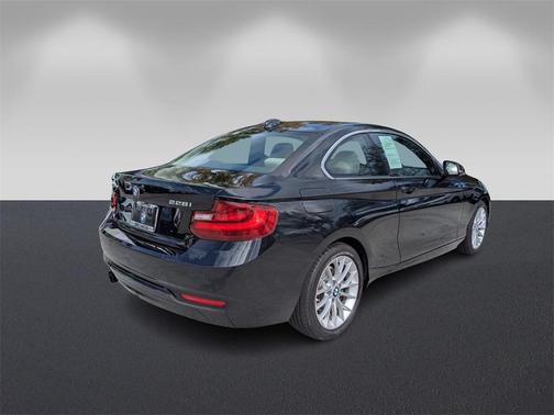 2016 BMW 228 i