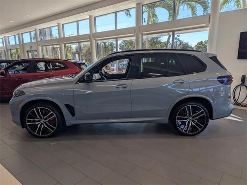 2026 BMW X5 M60i