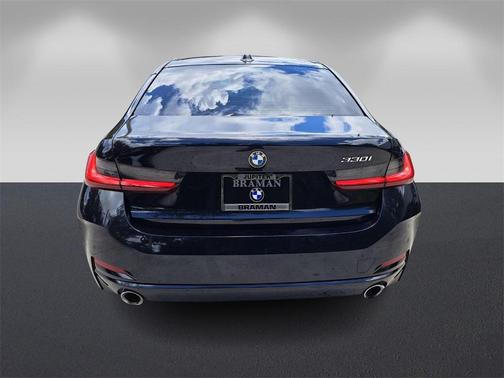 2023 BMW 330 i