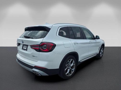 Alpine White 2024 BMW X3 sDrive30i