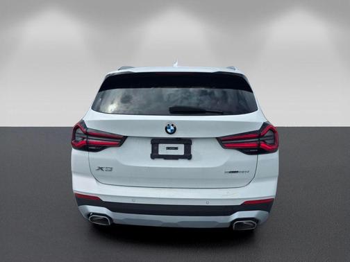 Alpine White 2024 BMW X3 sDrive30i