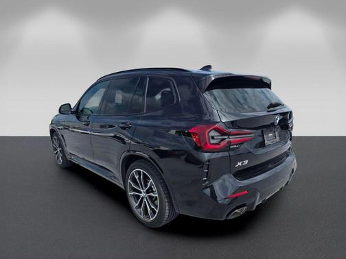 Black Sapphire Metallic 2023 BMW X3 xDrive30i