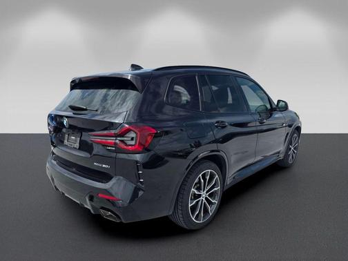 Black Sapphire Metallic 2023 BMW X3 xDrive30i
