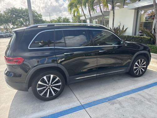 2023 Mercedes-Benz GLB 250 Base