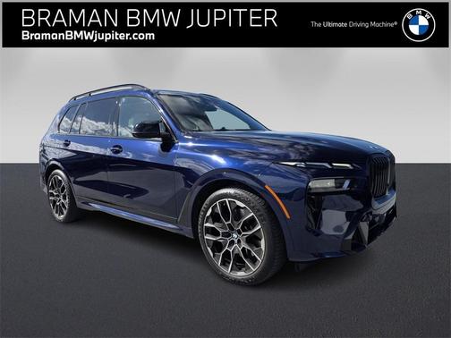 2024 BMW X7 M60i