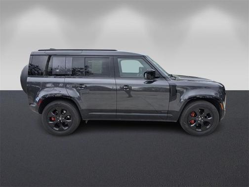 2024 Land Rover Defender P400 X