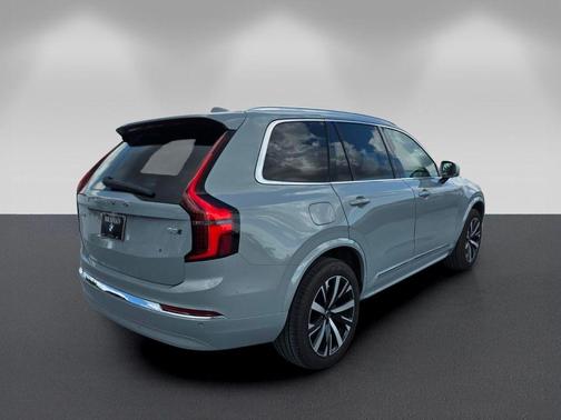 Gray Metallic 2025 Volvo XC90 B5 Core