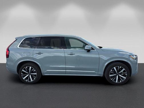 Gray Metallic 2025 Volvo XC90 B5 Core