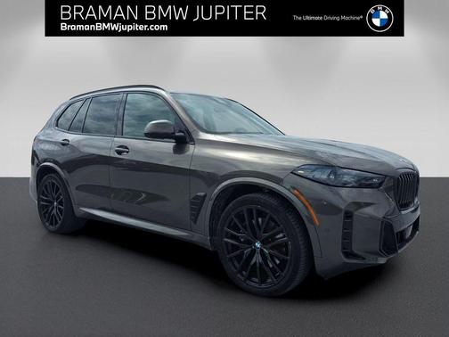 Manhattan Green Metallic 2024 BMW X5 xDrive40i