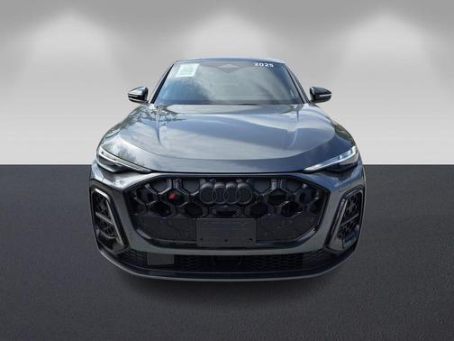 Daytona Gray Pearl 2025 Audi SQ5 3.0T Premium