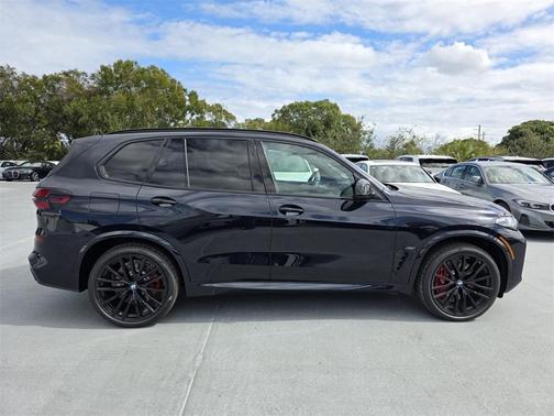 2026 BMW X5 M60i