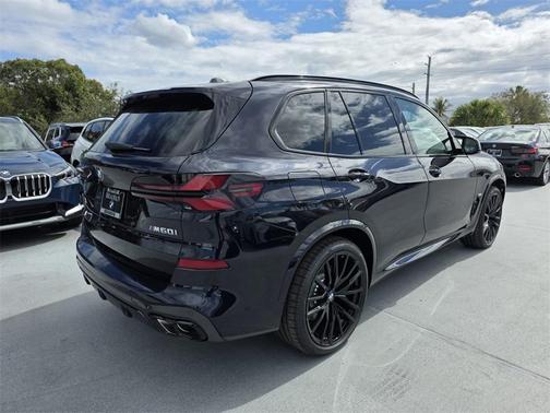 2026 BMW X5 M60i