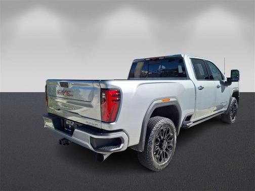 2025 GMC Sierra 2500 Denali