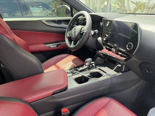 Eminent White Pearl 2023 Lexus NX 250 Base