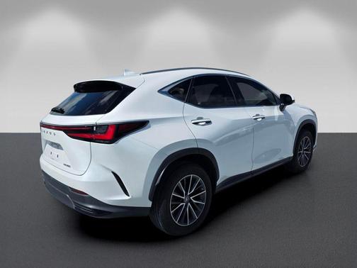 Eminent White Pearl 2023 Lexus NX 250 Base