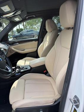 Mineral White Metallic 2023 BMW X3 xDrive30i