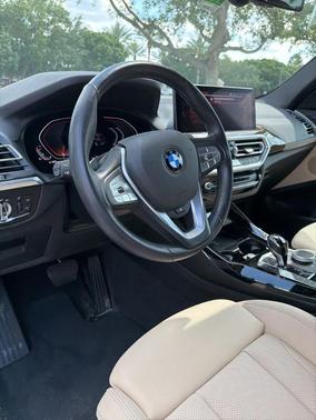 Mineral White Metallic 2023 BMW X3 xDrive30i