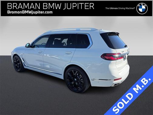 2023 BMW X7 xDrive40i