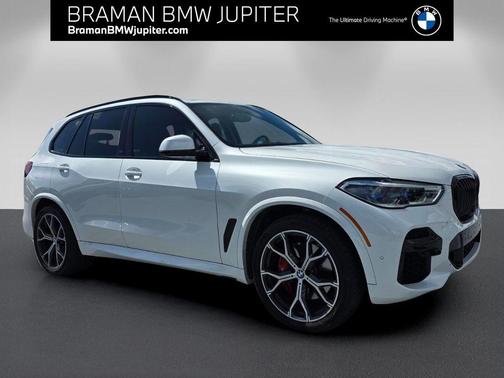 Mineral White Metallic 2023 BMW X5 sDrive40i