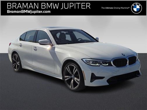 2022 BMW 330 i