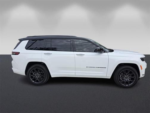 2025 Jeep Grand Cherokee L Summit