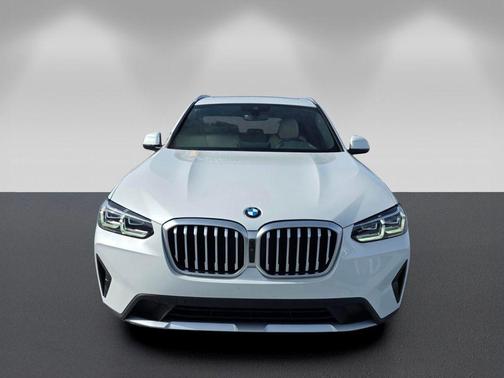 Mineral White Metallic 2023 BMW X3 xDrive30i