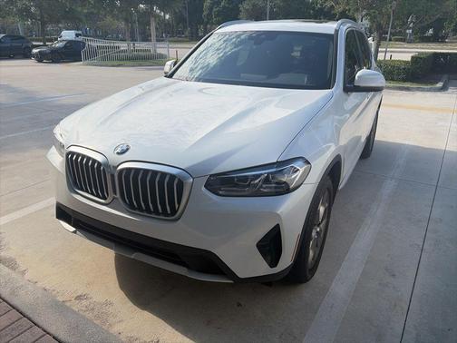 Mineral White Metallic 2023 BMW X3 xDrive30i