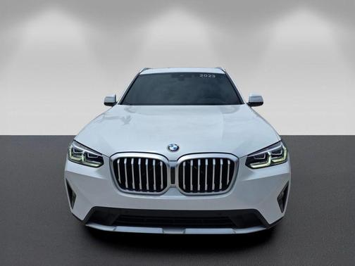 Mineral White Metallic 2023 BMW X3 xDrive30i
