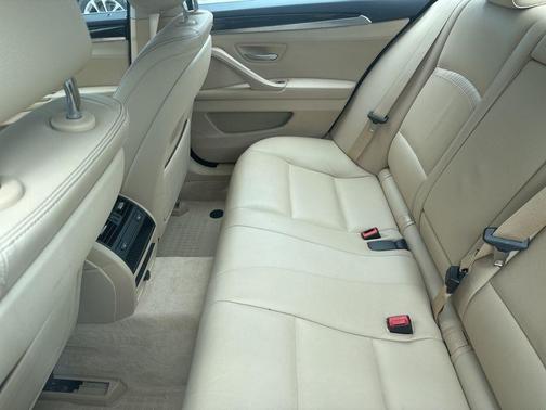 Alpine White 2014 BMW 535 i xDrive